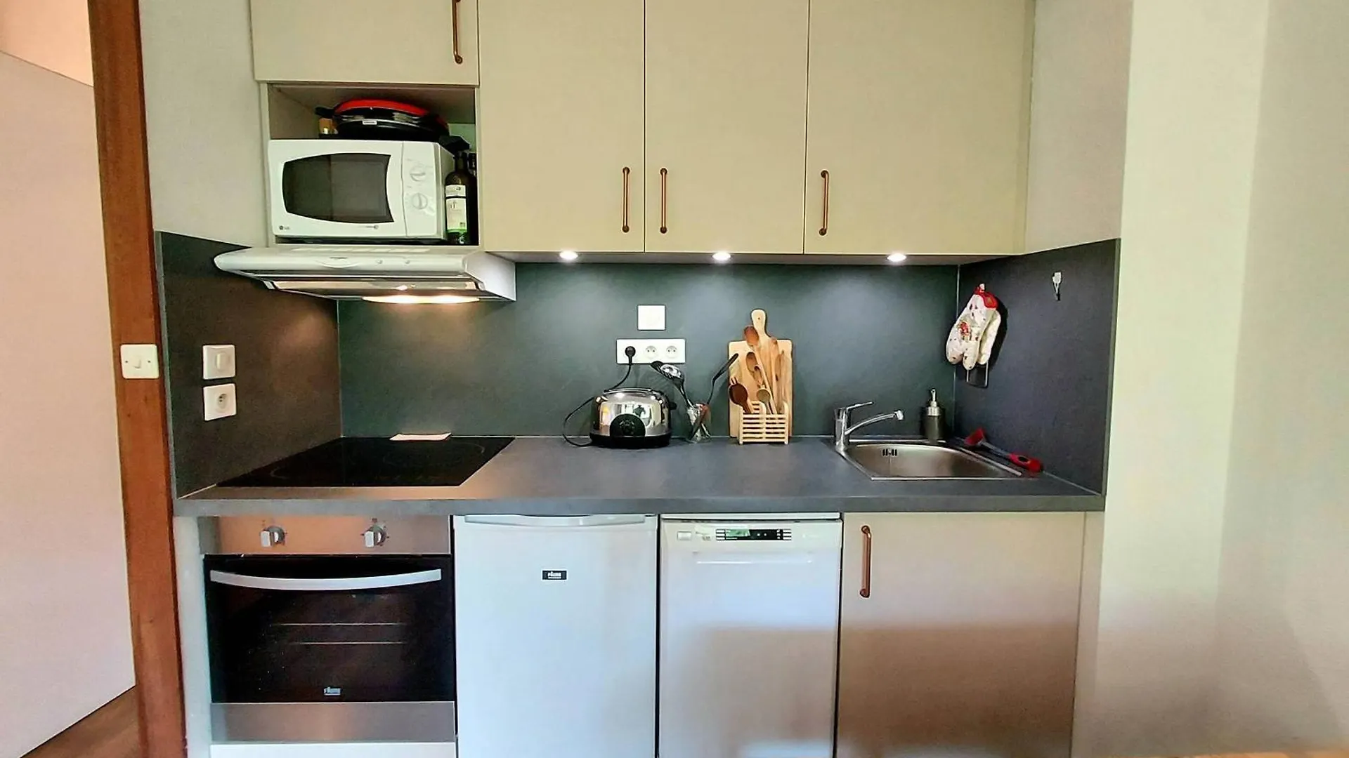 Charmant Appartement Ski Au Pied A Plagne Centre Avec Balcon Et Cuisine Equipee - Fr-1-351-219 La Plagne-Tarentaise